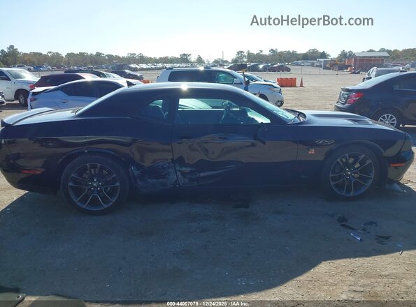 2C3CDZFJ2PH649959 2023 DODGE CHALLENGER Black Widok wnętrza z tyłu