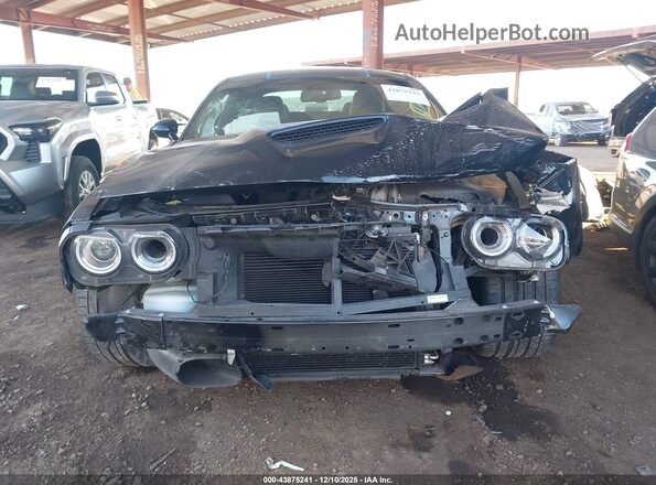 2C3CDZFJ3PH678032 2023 DODGE CHALLENGER Black უკანა სალონის ხედი