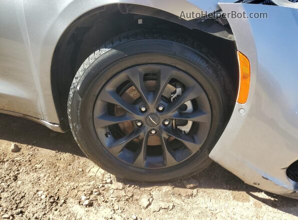 2C4RC1BG0MR530902 2021 CHRYSLER PACIFICA Silver 