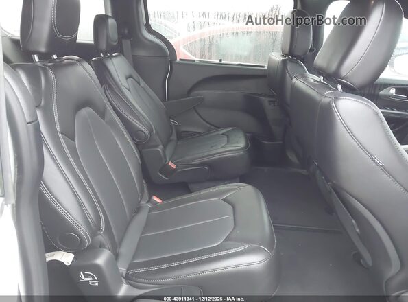 2C4RC1BG3SR579055 2025 CHRYSLER PACIFICA White Widok naklejki z numerem VIN