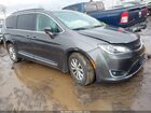 2017 Chrysler Pacifica Touring-l Gray vin: 2C4RC1BG4HR794470