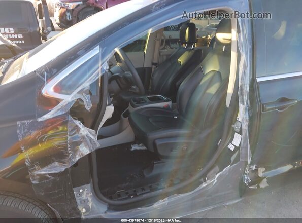 2C4RC1BG5PR547179 2023 CHRYSLER PACIFICA Черный Вид спереди