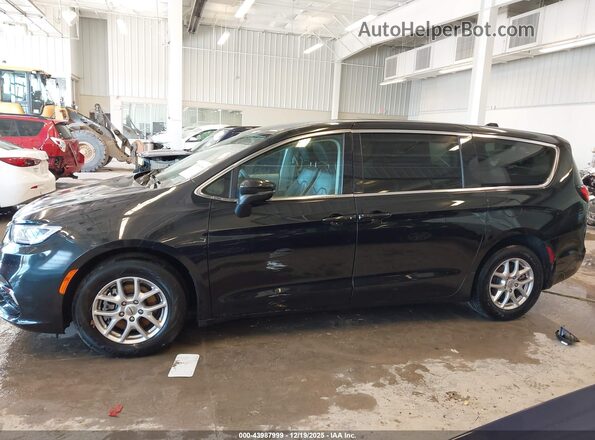 2C4RC1BG7PR532344 2023 CHRYSLER PACIFICA Черный Вид задней части салона