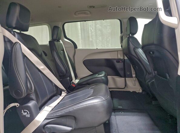 2C4RC1BG8PR586218 2023 CHRYSLER PACIFICA Серый Вид задней части салона