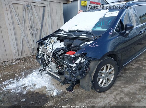 2C4RC1BG9LR140413 2020 CHRYSLER PACIFICA Navy Вид спереди