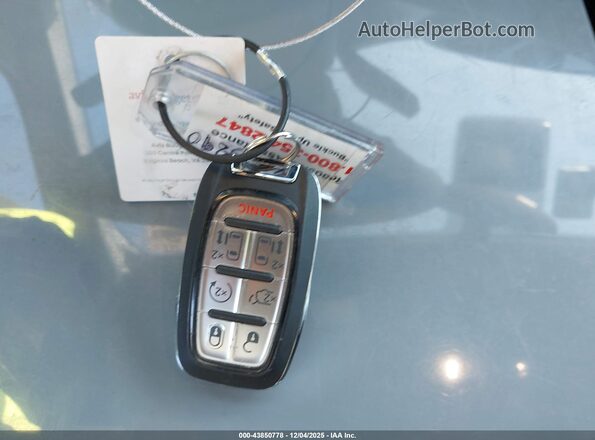 2C4RC1BGXSR575276 2025 CHRYSLER PACIFICA Черный Вид панели приборов