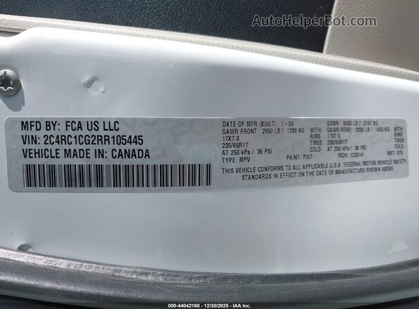 2C4RC1CG2RR105445 2024 CHRYSLER VOYAGER White Vista del compartimento del motor