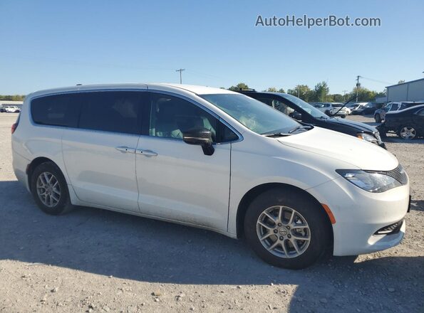 2C4RC1CG2SR533229 2025 CHRYSLER VOYAGER Белый Передняя правая четверть
