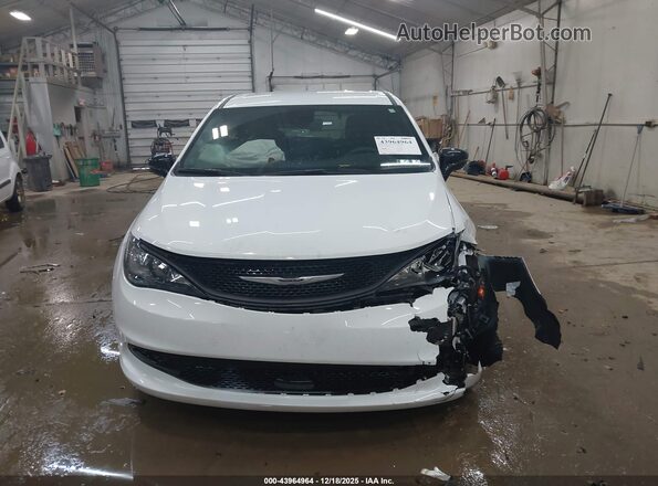 2C4RC1CG7SR588632 2025 CHRYSLER VOYAGER White Սարքավորումների վահանակի տեսք