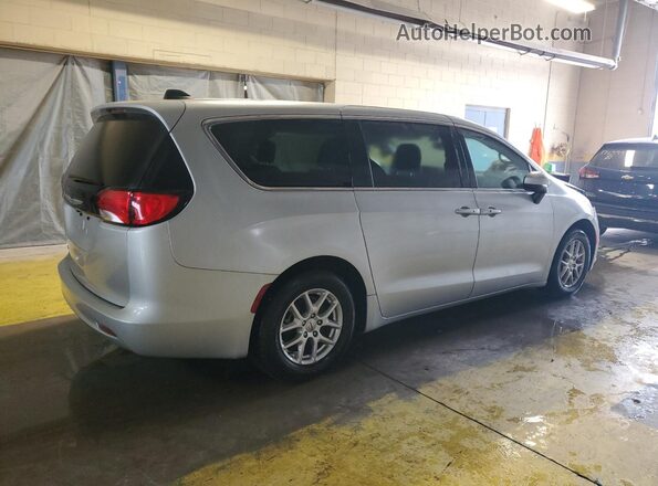2C4RC1CG9PR525569 2023 CHRYSLER VOYAGER Silver Задня права чверть
