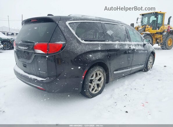 2C4RC1GG3HR752297 2017 CHRYSLER PACIFICA Черный Задняя правая четверть