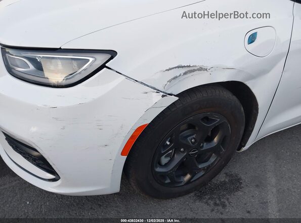 2C4RC1L72PR618594 2023 CHRYSLER PACIFICA White Widok z przodu