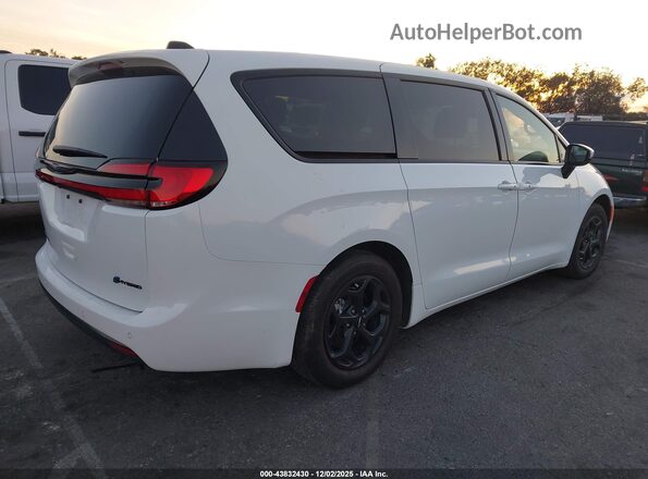 2C4RC1L72PR618594 2023 CHRYSLER PACIFICA White Tył prawy
