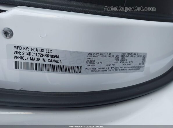 2C4RC1L72PR618594 2023 CHRYSLER PACIFICA White Widok komory silnika