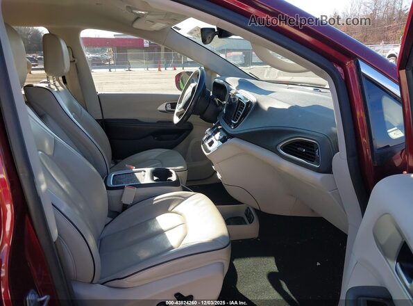 2C4RC1N70JR365814 2018 CHRYSLER PACIFICA Красный Вид салона спереди