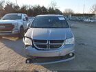 2017 Dodge Grand Caravan Sxt Серебряный vin: 2C4RDGCG2HR801964