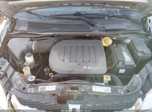 2C4RDGCG2HR801964 2017 DODGE GRAND CARAVAN Серебряный Вид сзади