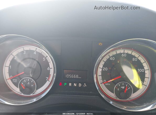 2C4RDGCG3GR266464 2016 DODGE GRAND CARAVAN Красный Вид задних сидений