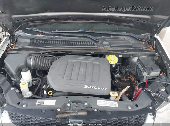 2C4RDGCG7JR184034 2018 DODGE GRAND CARAVAN Gray Widok z tyłu