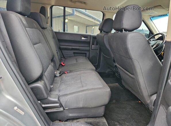 2FMGK5B82HBA01536 2017 FORD FLEX Silver Rear seats view