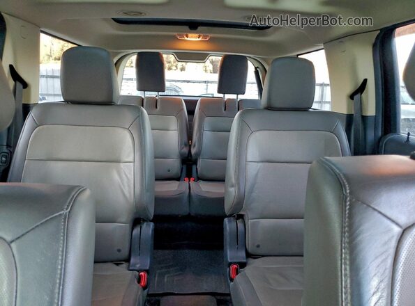 2FMGK5C83JBA00383 2018 FORD FLEX Темно-бордовый Вид задних сидений