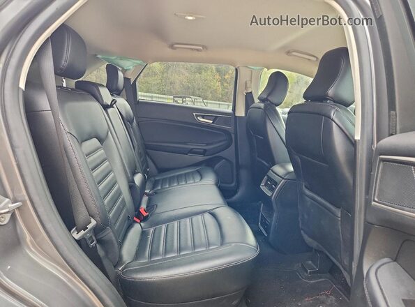 2FMPK4J97PBA06458 2023 FORD EDGE Gray Вид задньої частини салону