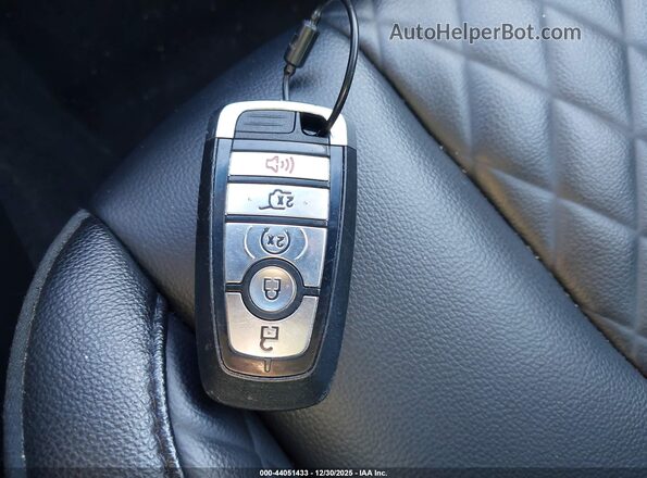 2FMPK4K9XRBA50195 2024 FORD EDGE Черный Вид панели приборов