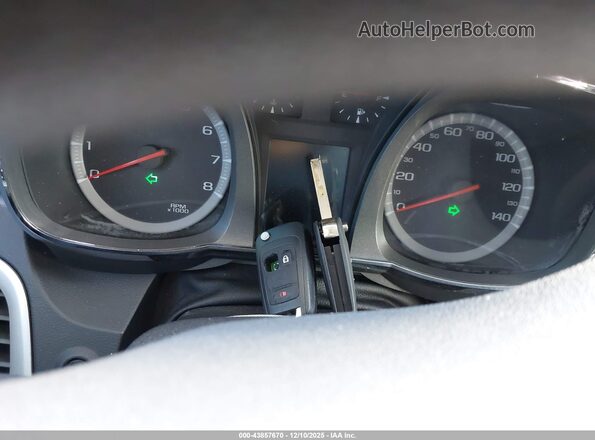 2GKALMEK4G6345843 2016 GMC TERRAIN Белый Вид панели приборов