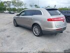 2019 Lincoln Mkt Reserve Gold vin: 2LMHJ5AT0KBL03660
