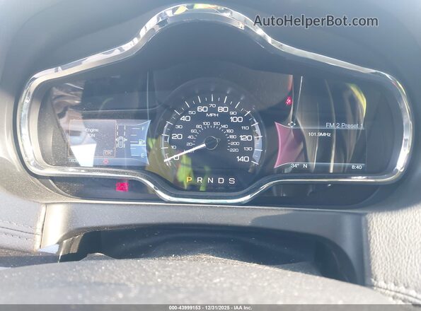 2LMHJ5AT9KBL01888 2019 LINCOLN MKT Черный Вид задних сидений