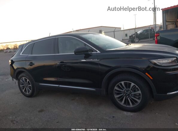 2LMPJ6K96PBL08583 2023 LINCOLN NAUTILUS Черный Вид задней части салона