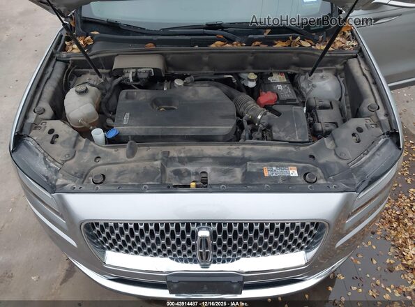 2LMPJ6K97MBL12279 2021 LINCOLN NAUTILUS Серебряный Вид сзади
