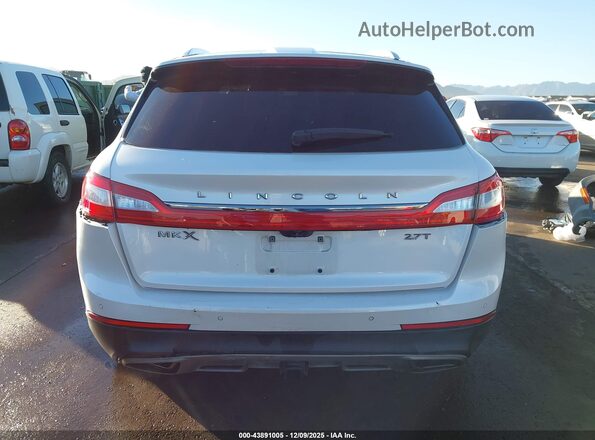 2LMPJ6LP3JBL41917 2018 LINCOLN MKX White წინა ხედი