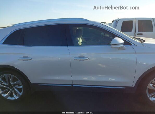 2LMPJ6LP3JBL41917 2018 LINCOLN MKX White უკანა სალონის ხედი