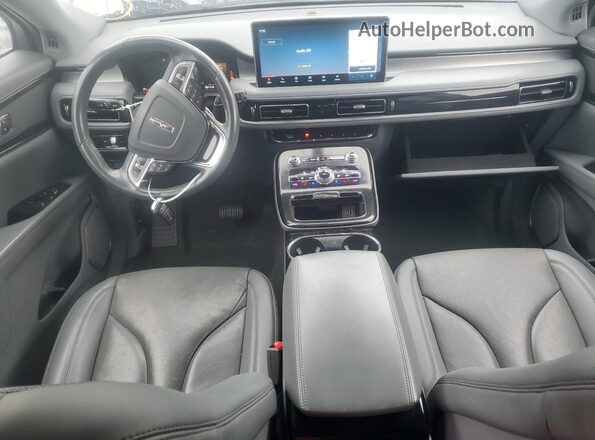 2LMPJ8KP8NBL10133 2022 LINCOLN NAUTILUS White Vista del salpicadero
