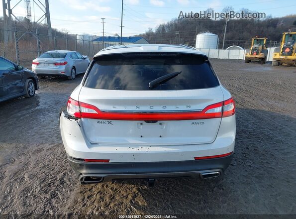 2LMPJ8LR3JBL46595 2018 LINCOLN MKX White 