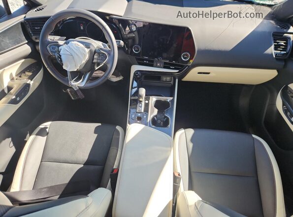 2T2ADCAZ8RC013195 2024 LEXUS NX Черный Вид панели приборов