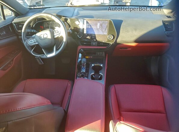 2T2AGCEZ4SC081601 2025 LEXUS NX Gray Widok deski rozdzielczej