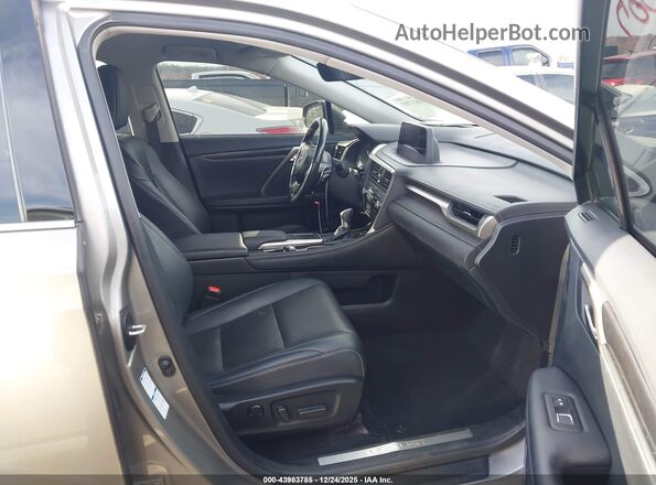 2T2AZMDA7MC299997 2021 LEXUS RX 350 Серебряный Вид салона спереди