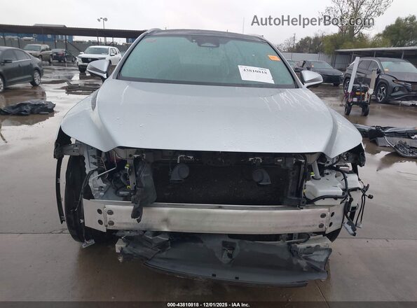 2T2BAMBA1PC012690 2023 LEXUS RX 350 Silver Widok wnętrza z tyłu