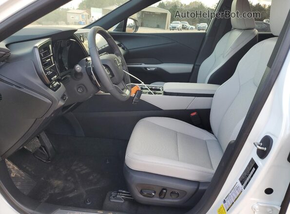 2T2BAMBA3SC065710 2025 LEXUS RX Белый Вид салона спереди