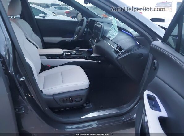 2T2BAMBA9SC062004 2025 LEXUS RX 350 Gray Front interior view