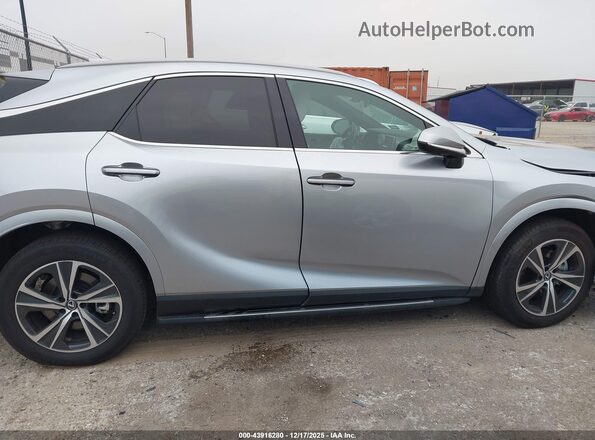 2T2BBMCA4SC082673 2025 LEXUS RX 350H Серый Вид задней части салона