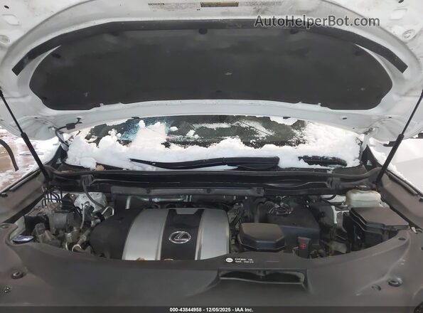 2T2BZMCA2JC151614 2018 LEXUS RX 350 Белый Вид сзади