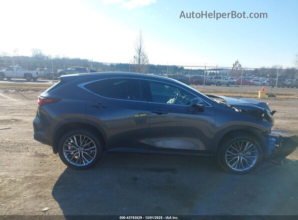 2T2GKCEZ1NC007856 2022 LEXUS NX 350H Черный Вид задней части салона