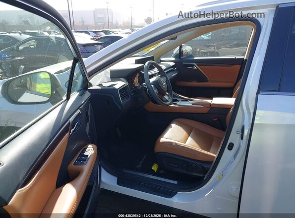 2T2HGMDA6NC080633 2022 LEXUS RX 450H Белый Вид салона спереди