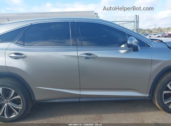 2T2HZMAA3LC170768 2020 LEXUS RX 350 Серебряный Вид задней части салона