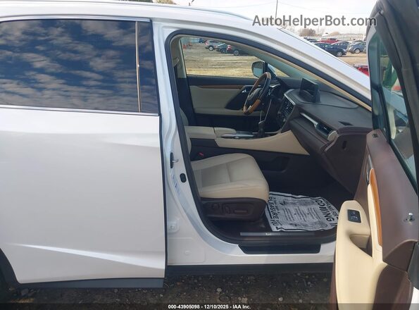 2T2HZMDA6LC233292 2020 LEXUS RX 350 Белый Вид салона спереди