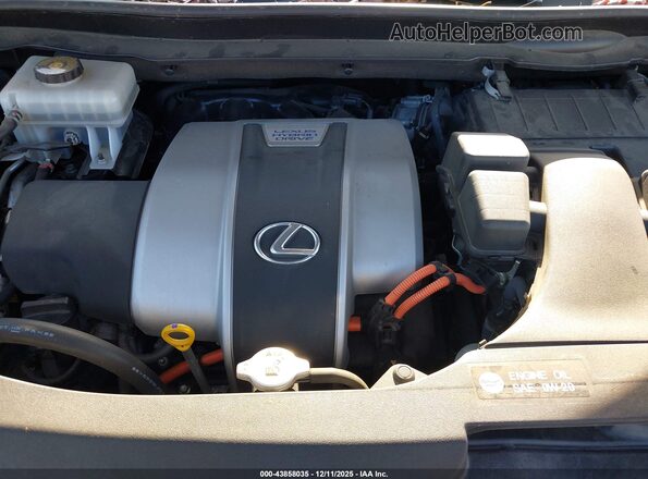 2T2YGMDA9MC066093 2021 LEXUS RX 450H Silver Widok z tyłu
