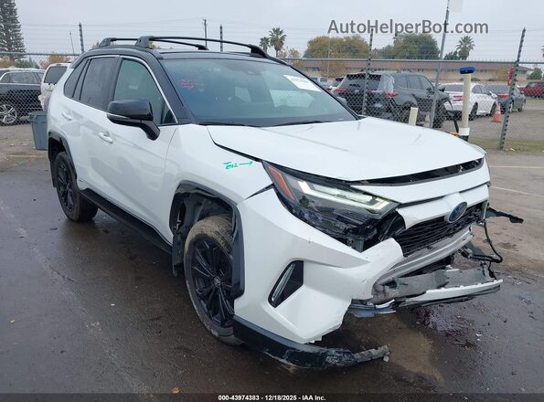2T3E6RFV1RW070420 2024 TOYOTA RAV4 HYBRID Белый Передняя правая четверть